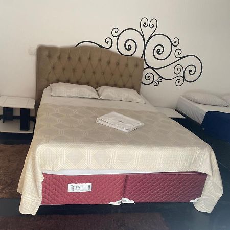 Hotel Roma Edeia Go מראה חיצוני תמונה